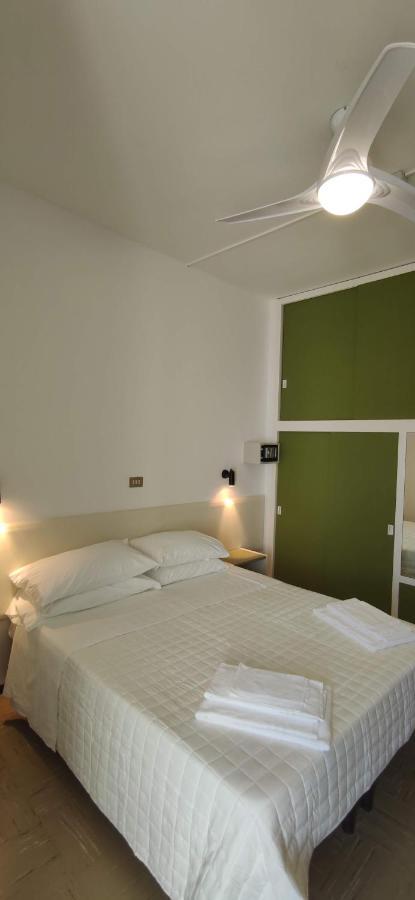 Hotel Internazionale Marotta Exterior photo